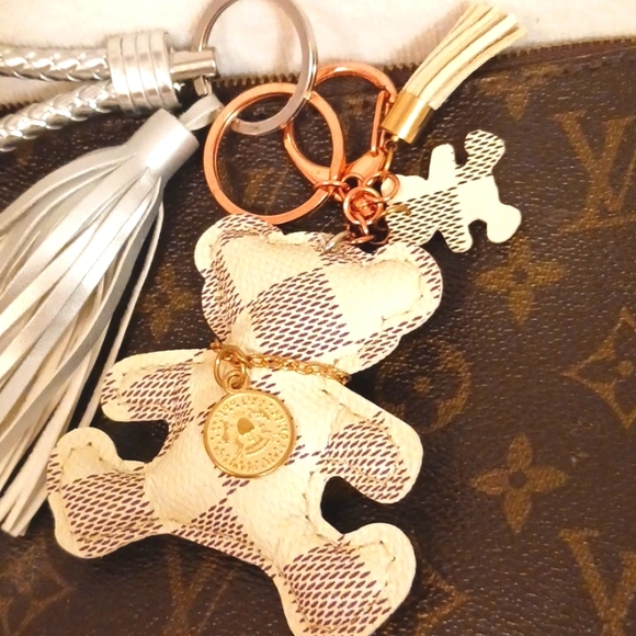 Bag Charm Keychain TEDDY BEAR Damier Azur Handmade with Charms & Tassel - Picture 7 of 11